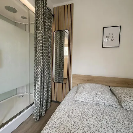 Apartment Le Saint Roch - Hyper Centre - Clim - Cosy - Renove *